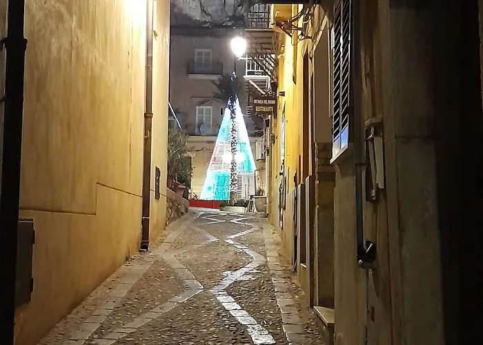 アパート A Viuzza